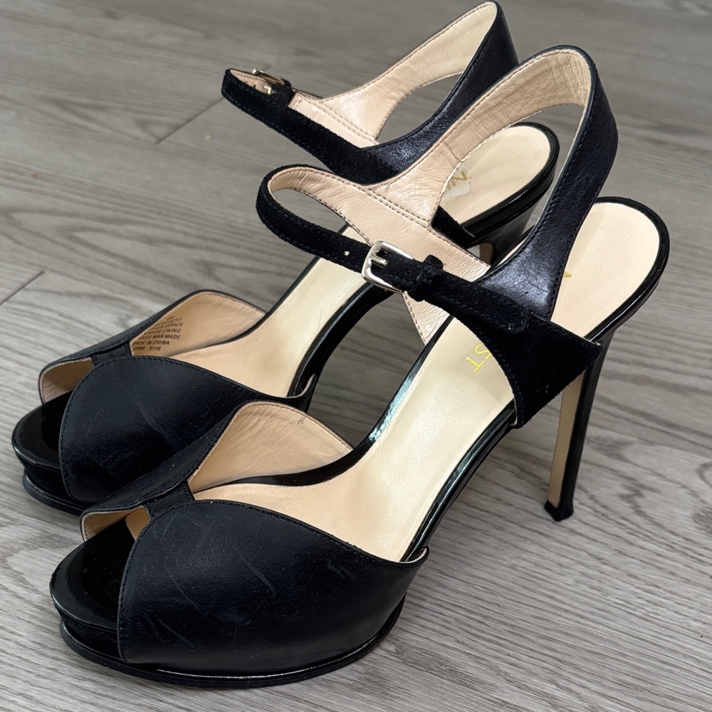 Nine West Black Leather Peep-Toe Stiletto Sandals